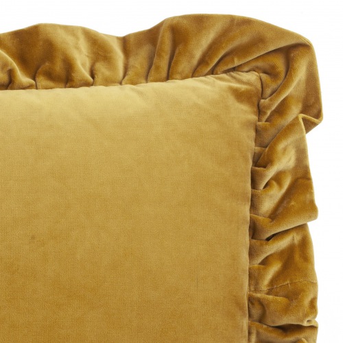  ENSEMBLE No 2 Velvet Ocker 45 x 45 cm